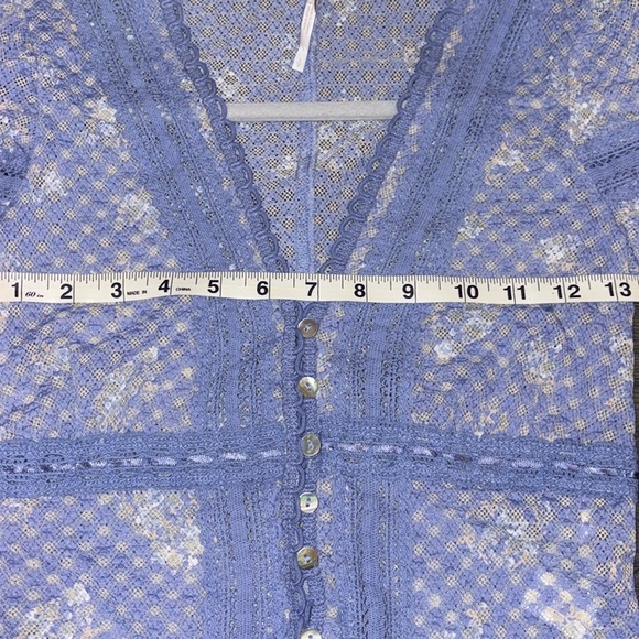 Free People NEW Kika Lace Cropped Button Front Top Size Small Blue Bell Combo - Picture 14 of 16